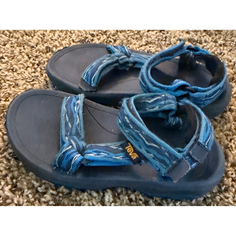 Teva-Blue Hurricane XLT2 Sandals Women-5-6/Big Kid -1.5